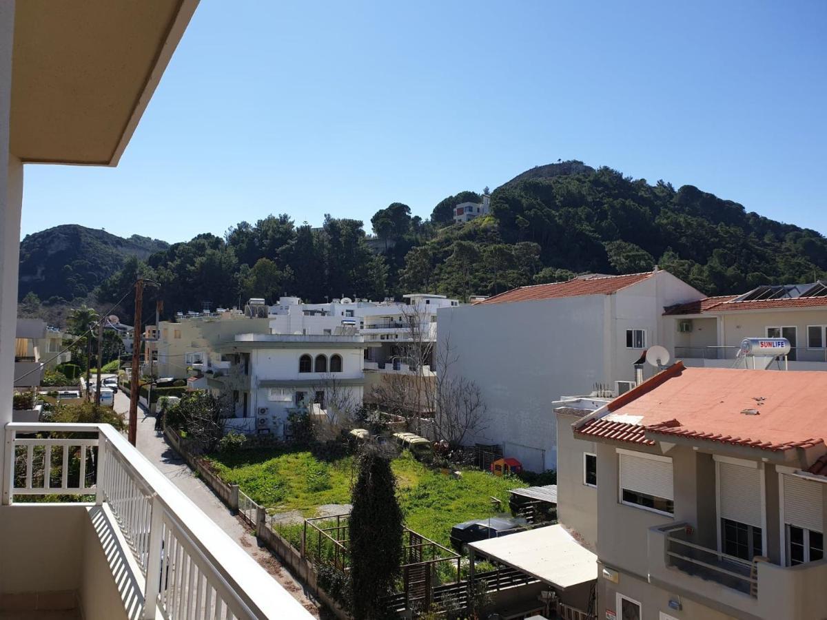 Blue Eyes Apartments Ixia  Exterior photo